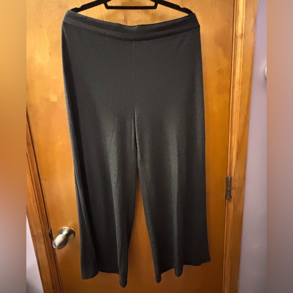 Roaman’s Dark Gray wide bottom knit pants size Petite Large